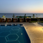 Cam Havuz Crowne Plaza Florya