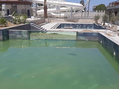 Antalya Manavgat Otel Cam Havuz