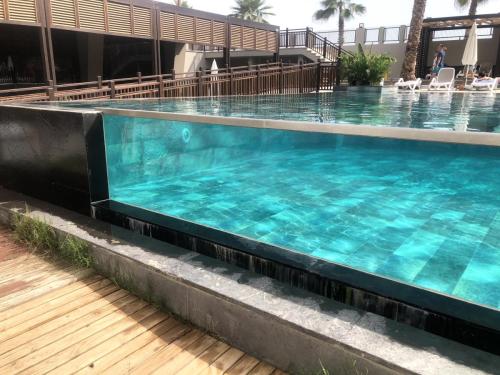 Antalya Manavgat Otel Cam Havuz