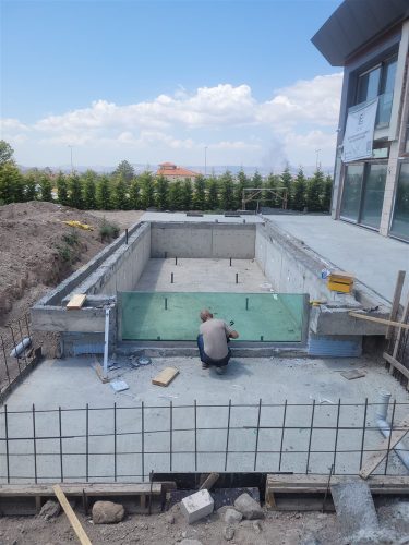 Kayseri Cam Havuz